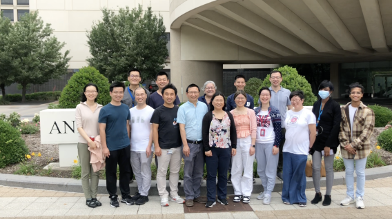 Lab photo 2023