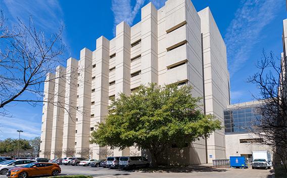 Green Research Building on the UT Southwestern campus