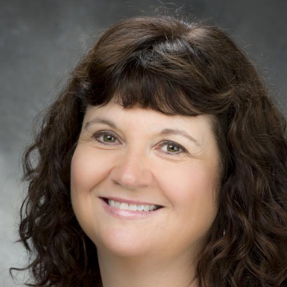 Tracy Tetzlaff, LVT, RLAT​